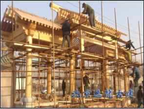 Construction of wooden structures decorated second gate